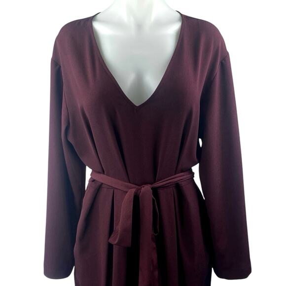 Gap Women's Brown V-neck Long Bell Sleeve V-neck Belted Tapered Jumpsuit Size 16 - Picture 2 of 6